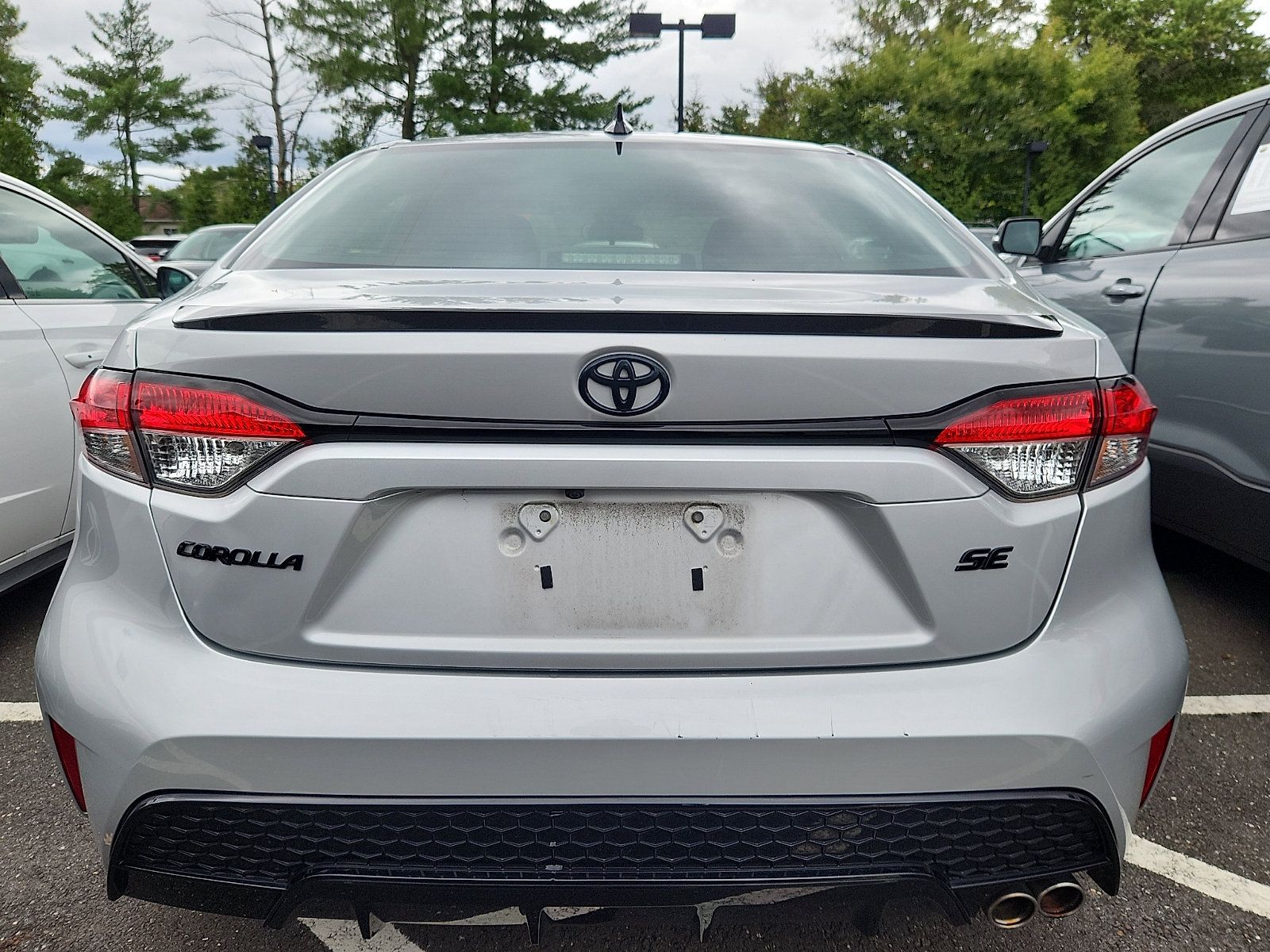 Used 2022 Toyota Corolla SE FWD image 8
