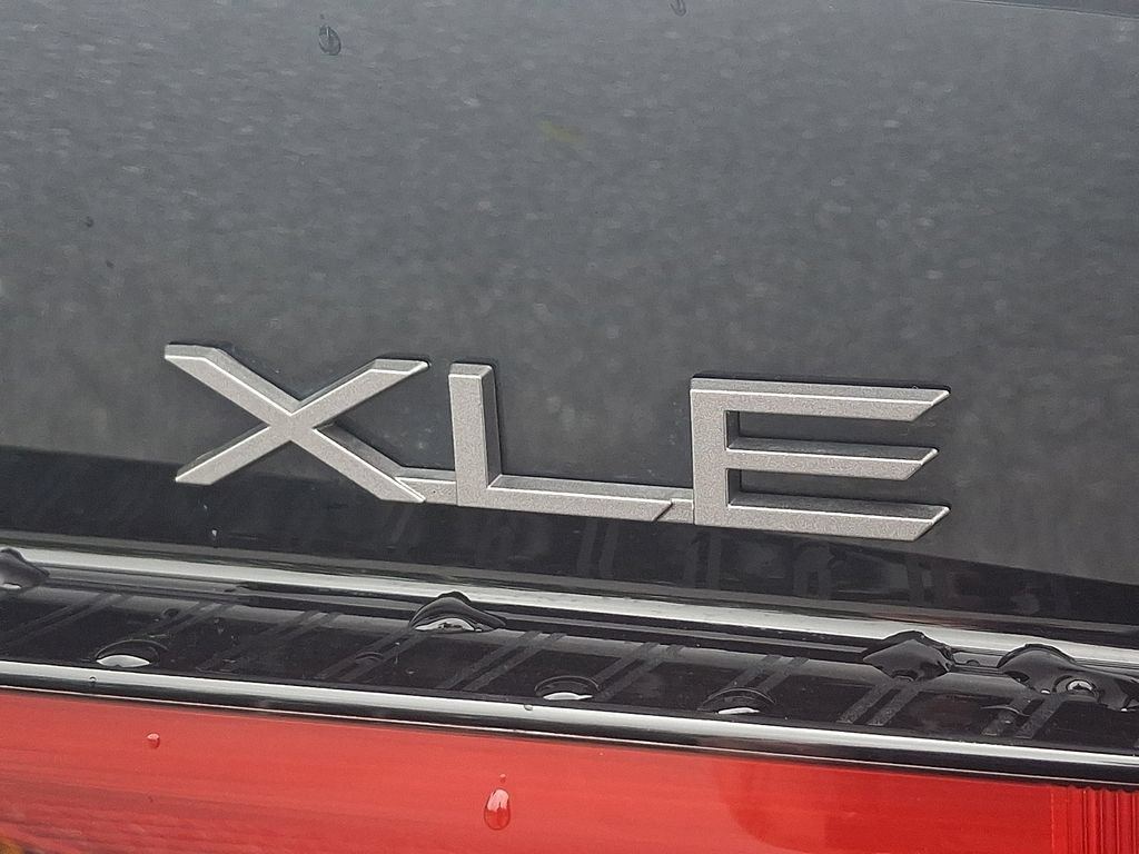Certified 2024 Toyota Prius XLE AWD/4WD image 30