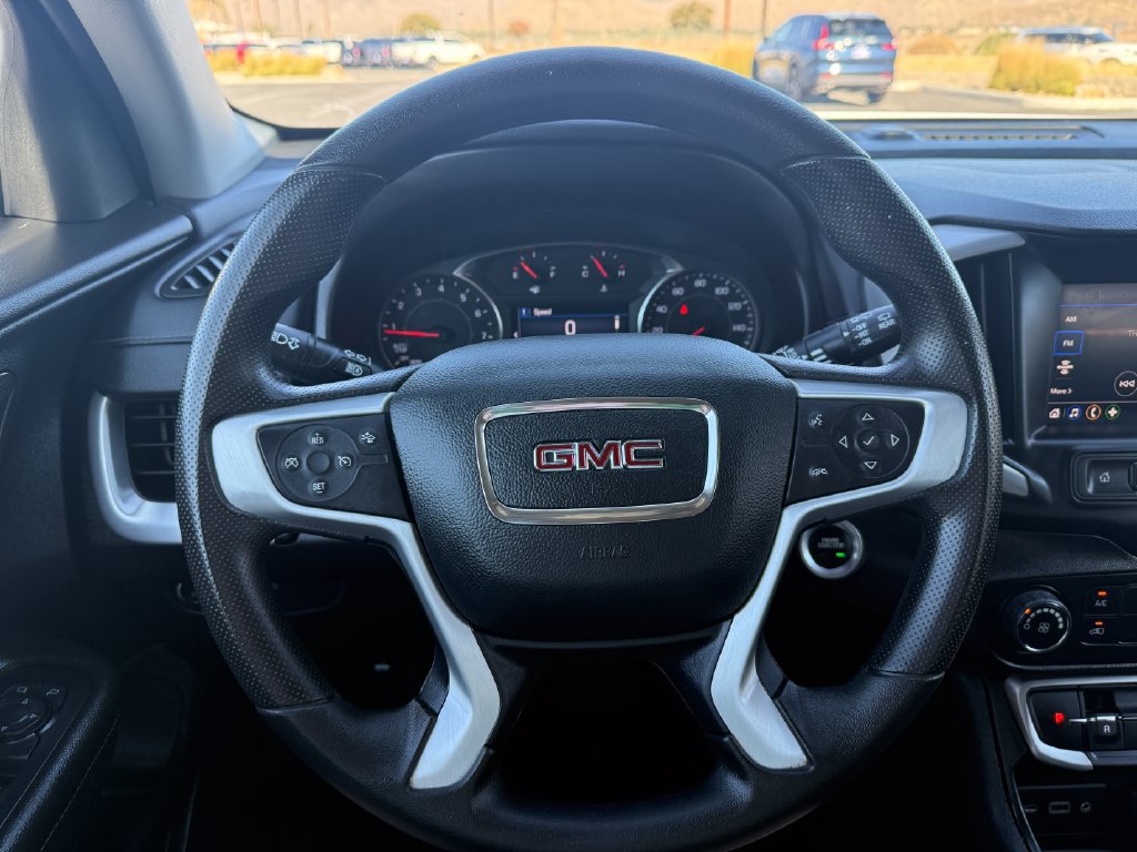 Used 2024 GMC Terrain SLE AWD/4WD image 21