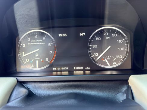 Used 2012 Land Rover Range Rover Supercharged image 16