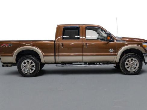 Used 2012 Ford F250 Lariat w/ Lariat Ultimate Pkg AWD/4WD image 5
