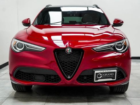 Used 2022 Alfa Romeo Stelvio Ti image 6