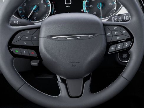 New 2027 Chrysler Pacifica Limited AWD/4WD image 19
