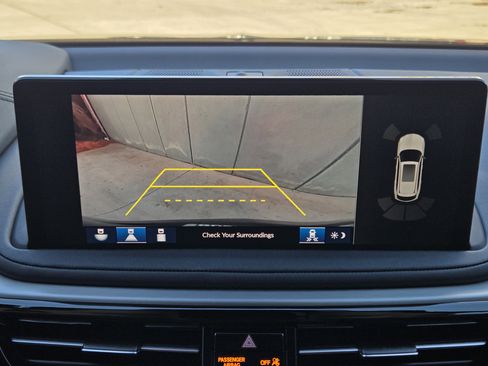 Used 2025 Acura MDX w/ Technology Package image 19