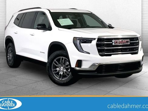 Used 2025 GMC Acadia Elevation FWD image 1