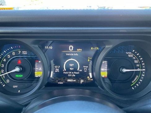 Used 2024 Jeep Wrangler Unlimited Rubicon 4xe image 13