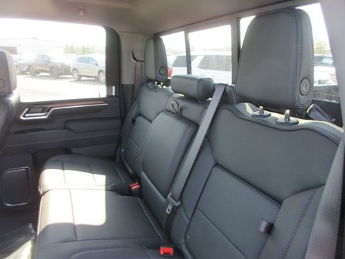 New 2026 GMC Sierra 2500 Denali w/ Denali Reserve Package image 14