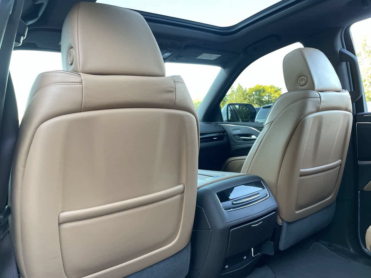 Certified 2023 Cadillac Escalade Premium Luxury w/ LPO, Floor Liner Package AWD/4WD image 21