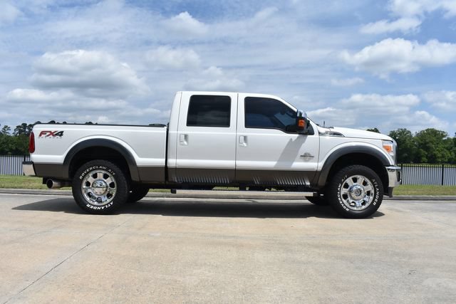 Used 2016 Ford F250 Lariat w/ Lariat Ultimate Package AWD/4WD image 3
