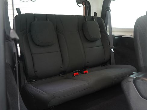 Used 2022 Jeep Wrangler Sport S image 13