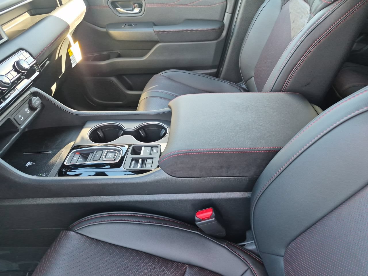 New 2026 Honda Pilot Black Edition image 23