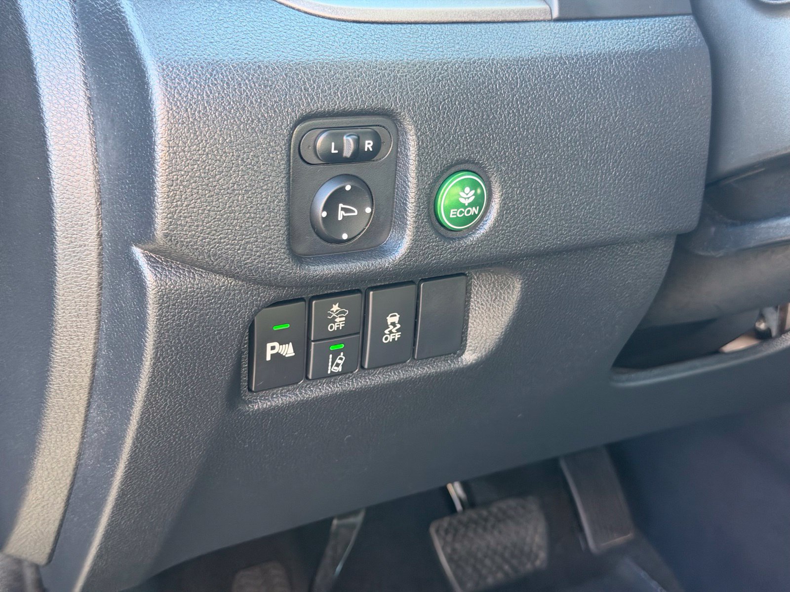 Used 2024 Honda Passport EX-L image 17