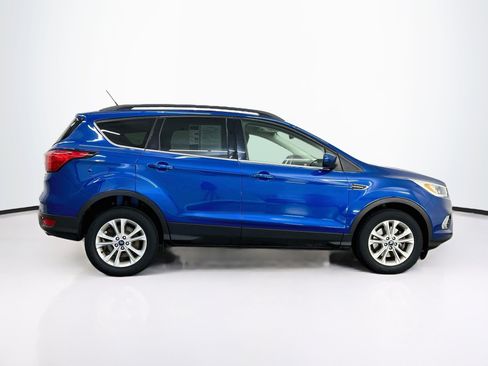 Used 2019 Ford Escape SEL AWD/4WD image 10