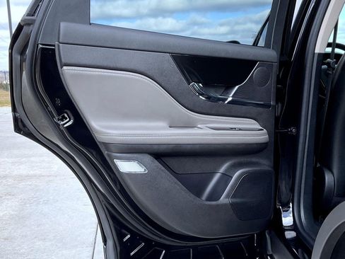 Certified 2024 Lincoln Corsair AWD w/ Equipment Group 101A image 21