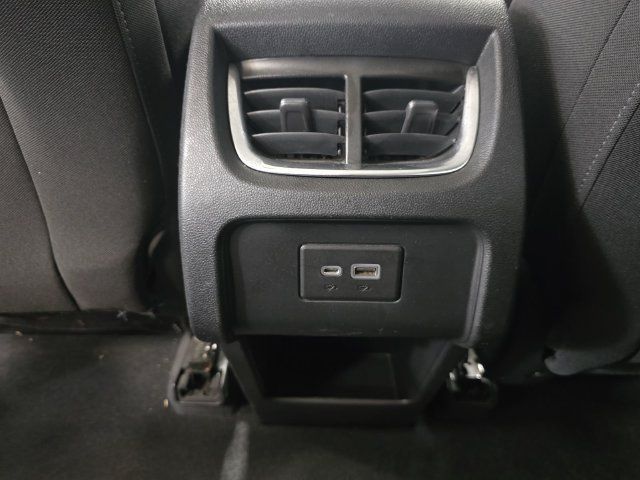 Used 2019 Chevrolet Blazer LT FWD image 29