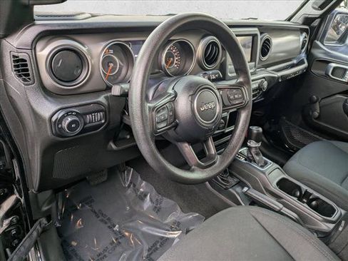 Certified 2022 Jeep Wrangler Sport image 10
