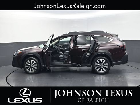 Used 2025 Subaru Outback Touring XT AWD/4WD image 35