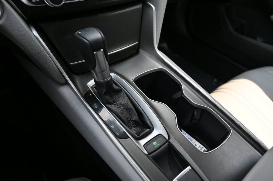 Used 2019 Honda Accord EX image 27