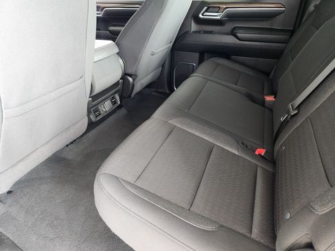 Certified 2025 Chevrolet Silverado 1500 LT RWD image 30