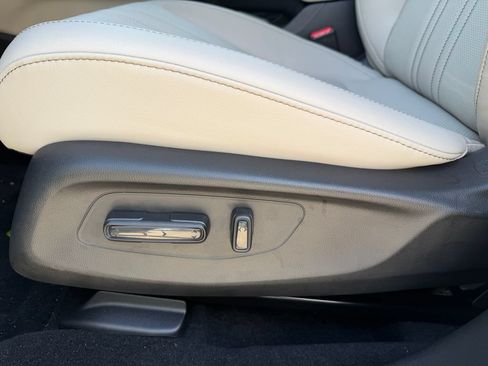 New 2027 Honda HR-V EX-L image 14