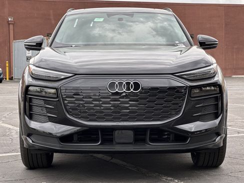 New 2025 Audi Q6 e-tron Premium Plus image 6
