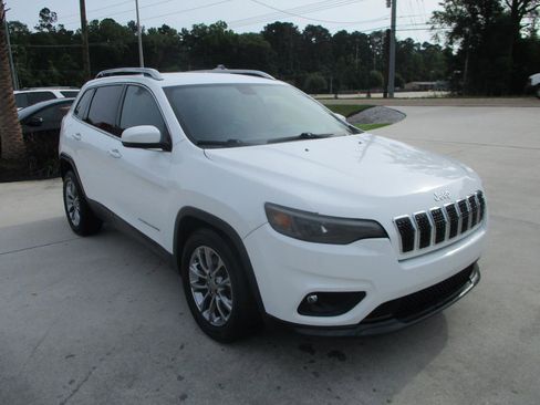 Used 2020 Jeep Cherokee Latitude Plus FWD image 27