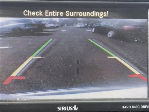 Used 2014 Chrysler Town & Country Touring-L w/ Driver Convenience Group image 12