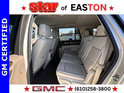 Certified 2022 GMC Yukon Denali w/ Denali Premium Package image 18