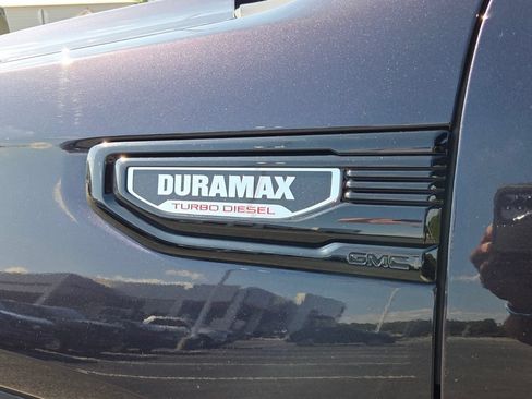Used 2024 GMC Sierra 1500 Elevation w/ X31 Off-Road Package AWD/4WD image 5