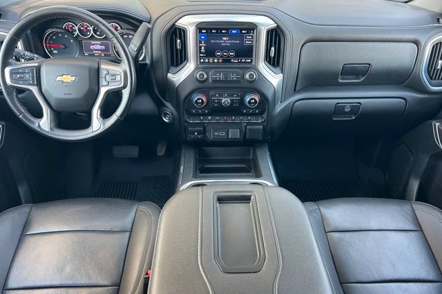 Used 2022 Chevrolet Silverado 2500 LTZ w/ LTZ Convenience Package AWD/4WD image 16