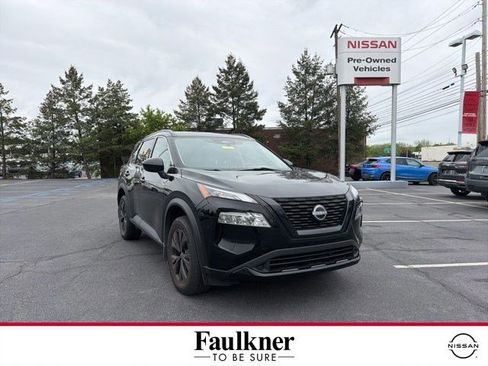 Certified 2023 Nissan Rogue SV w/ SV Premium B Package AWD/4WD image 1