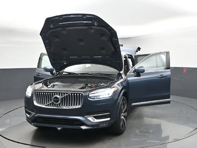 Used 2024 Volvo XC90 B5 Plus w/ Protection Package AWD/4WD image 52