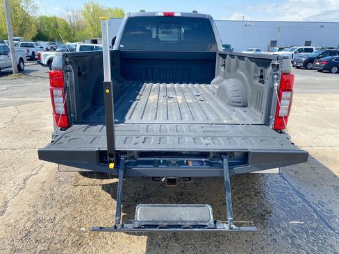Used 2021 Ford F350 Lariat w/ Chrome Package AWD/4WD image 25