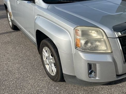 Used 2013 GMC Terrain SLT FWD image 7