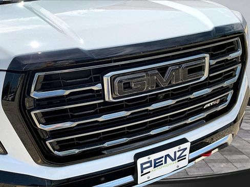 New 2026 GMC Yukon XL AT4 w/ AT4 Premium Package AWD/4WD image 37
