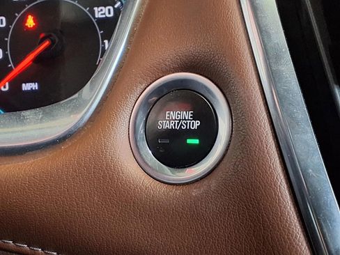 Used 2021 Chevrolet Traverse High Country w/ LPO, Floor Liner Package image 30