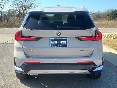 New 2026 BMW X1 xDrive28i w/ Technology Package image 7