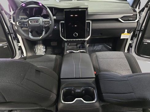New 2026 GMC Acadia Elevation w/ Super Cruise Package FWD image 9