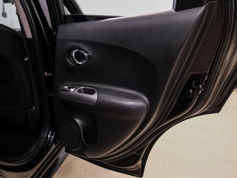 Used 2017 Nissan Juke SV FWD image 42