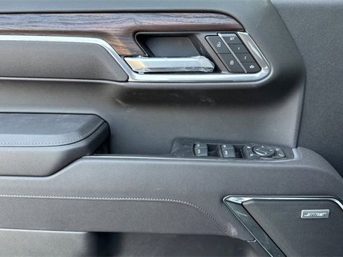 New 2025 GMC Sierra 1500 SLT w/ SLT Premium Package image 11