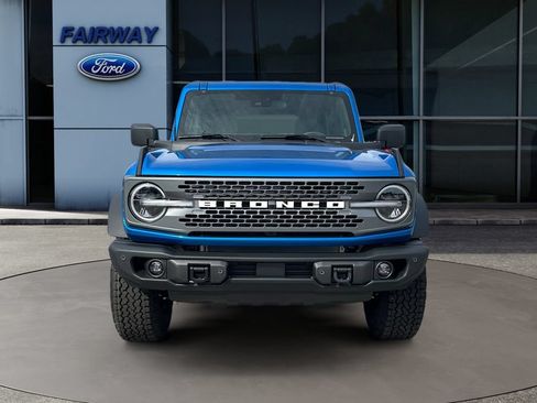 Used 2026 Ford Bronco Badlands AWD/4WD image 2