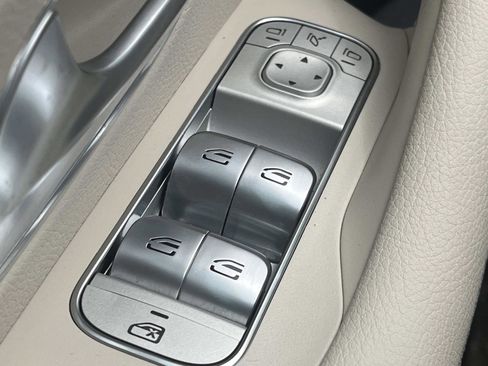 Certified 2024 Mercedes-Benz GLE 350 4MATIC image 21