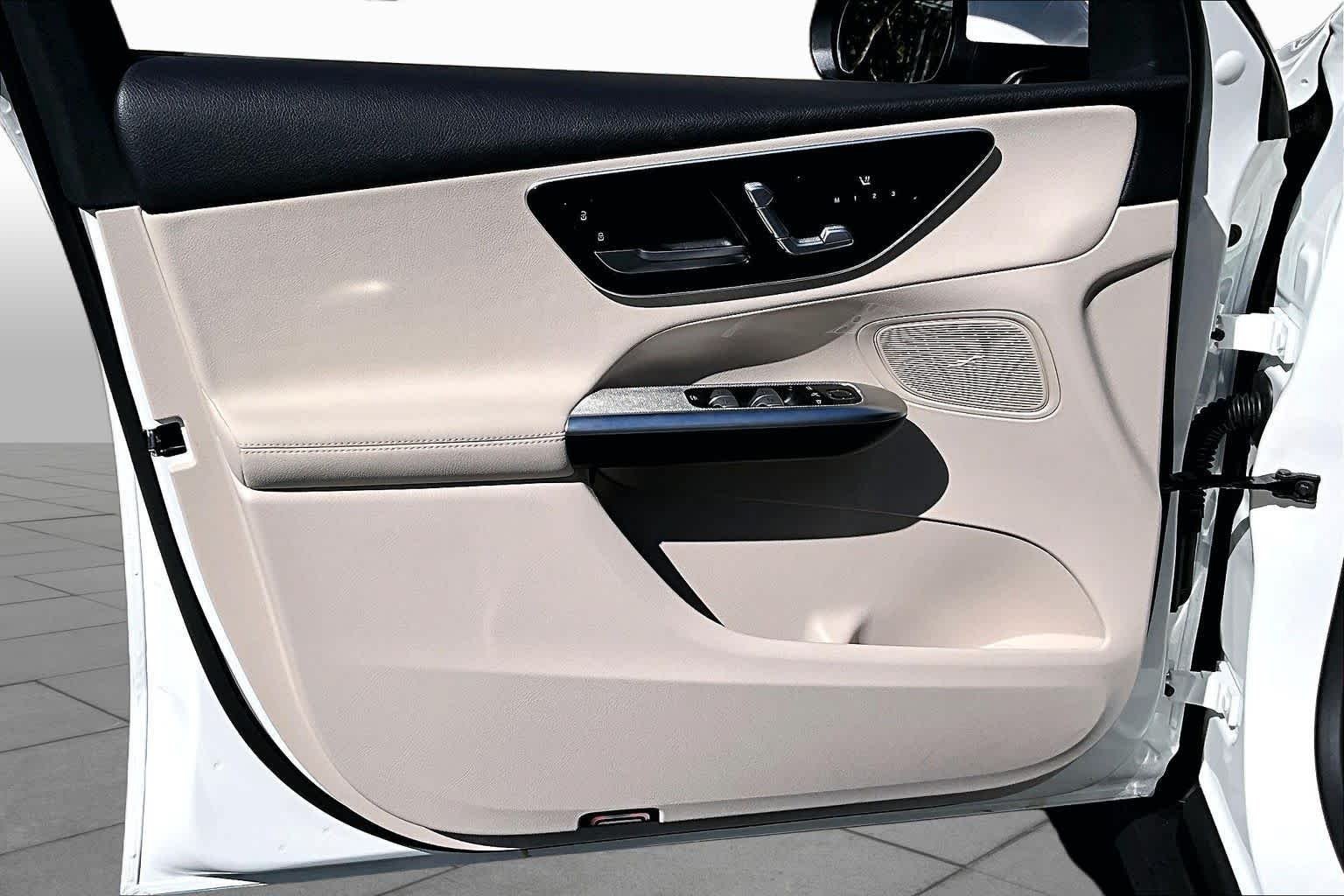 Certified 2026 Mercedes-Benz GLC 300 image 22