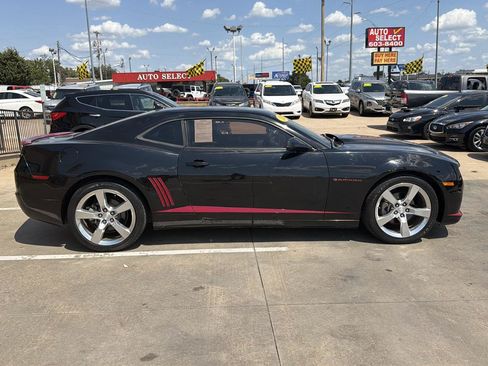 Used 2012 Chevrolet Camaro LS RWD image 4