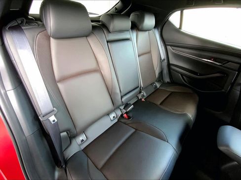 Used 2024 MAZDA MAZDA3 Hatchback w/Premium Plus Pkg image 20