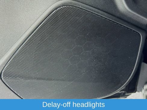 Used 2024 Cadillac XT4 Premium Luxury image 23