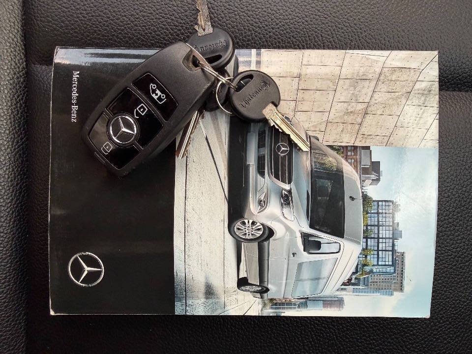 Used 2022 Mercedes-Benz Sprinter 4500 w/ Parking Package image 25