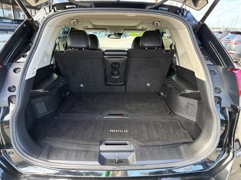 Used 2020 Nissan Rogue SL w/ Premium Package AWD/4WD image 14