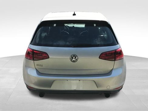 Used 2015 Volkswagen GTI 4-Door FWD image 9
