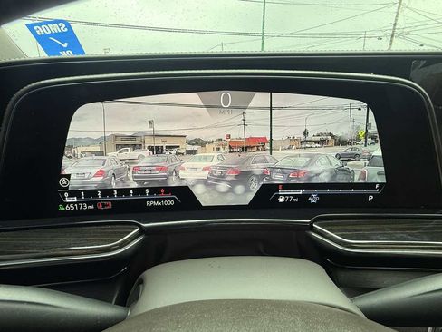 Used 2021 Cadillac Escalade Premium Luxury image 35